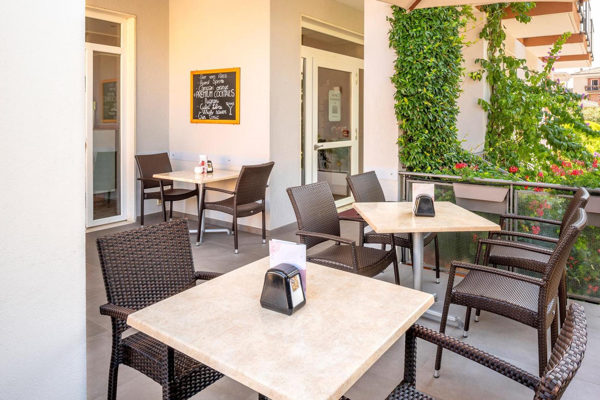 Hotel Taormina Bardolino Exterior foto