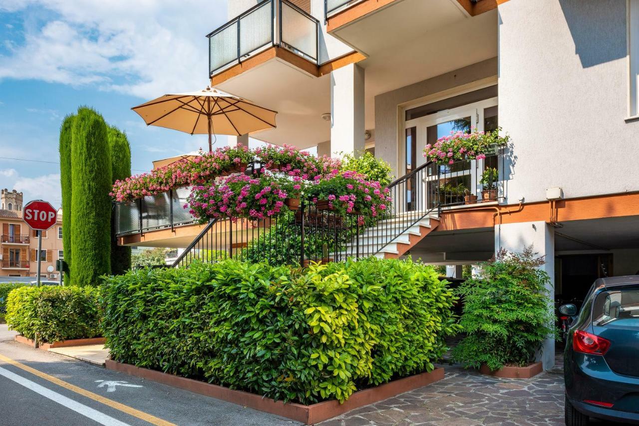 Hotel Taormina Bardolino Exterior foto